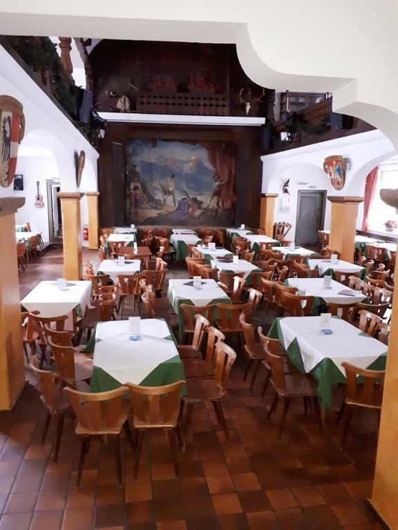 Gasthof Zum Rassen Garmisch-Partenkirchen Exterior foto